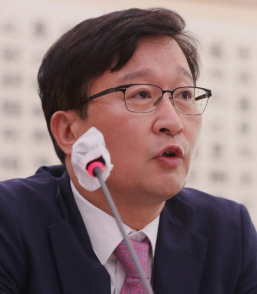 이번에 유임된 송경호 서울중앙지검장