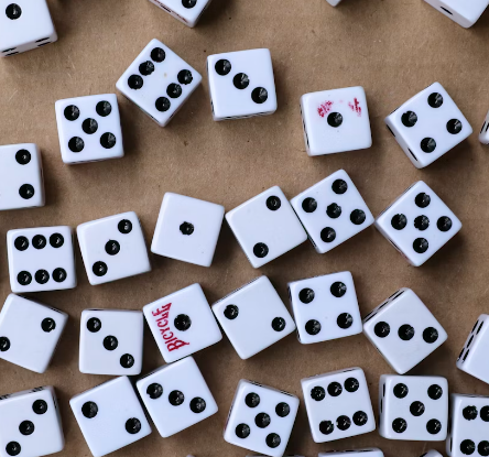 주사위 굴리기 바로가기