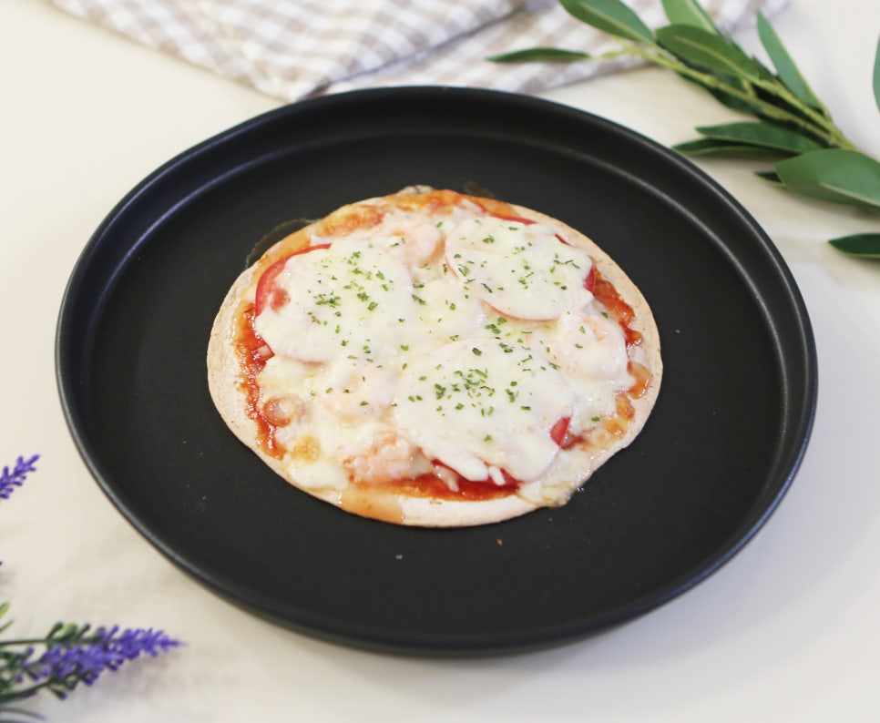 또띠아 치즈 피자