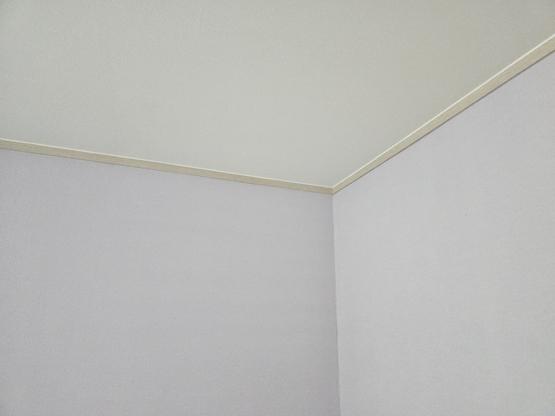 도배가-깔끔하게-된-모습