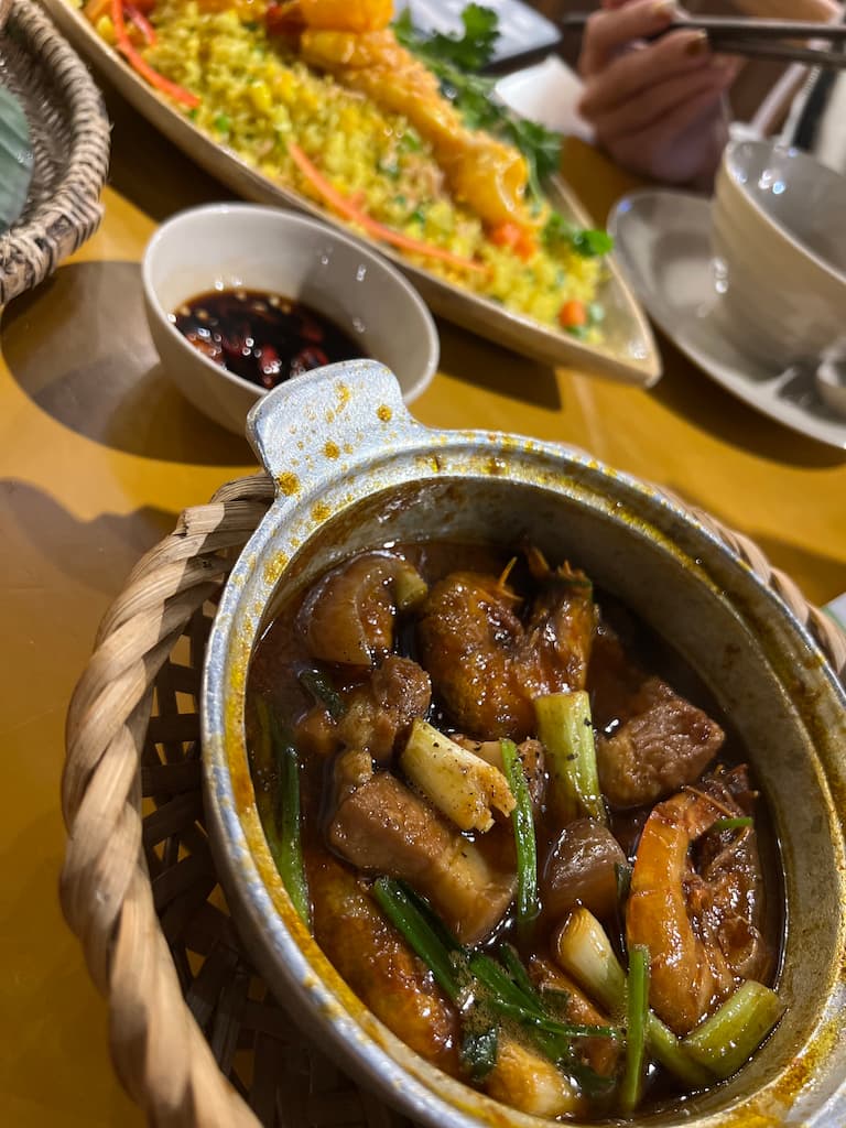 베트남-다낭-맛집-벱-꾸온