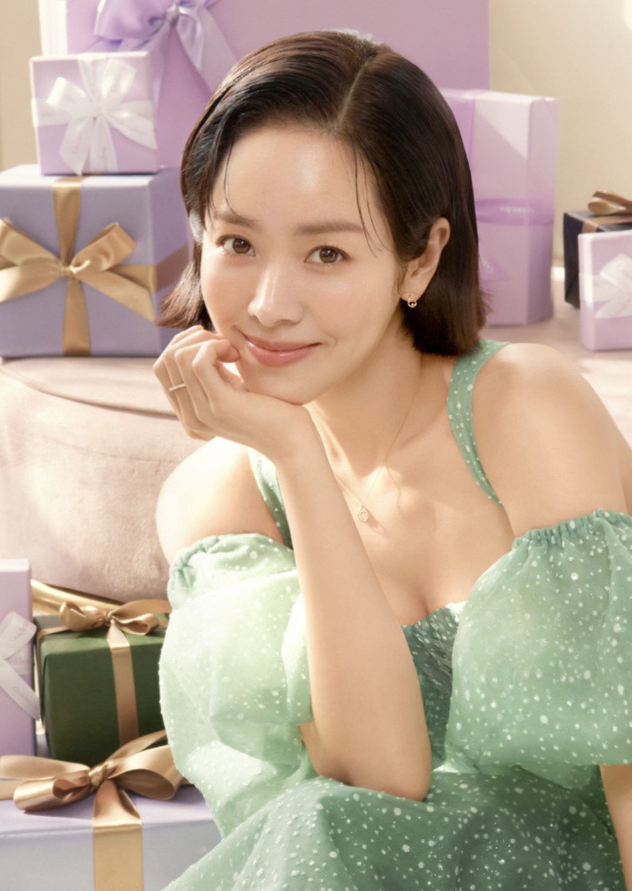 한지민27