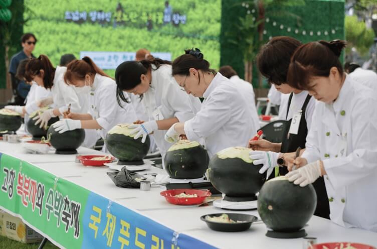 풍천장어와-함께하는-고창복분자와-수박축제