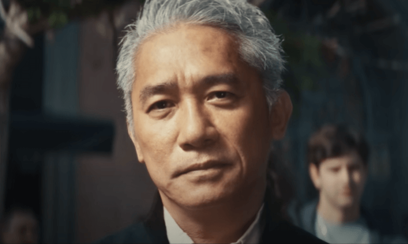 뉴진스 뮤비의 한 장면