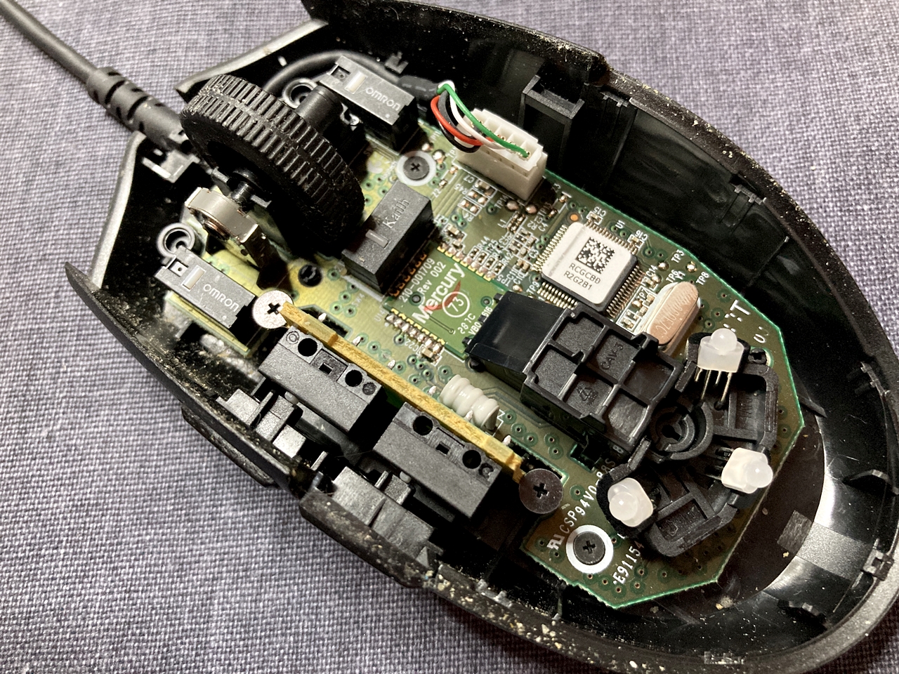 마우스 분해 모습