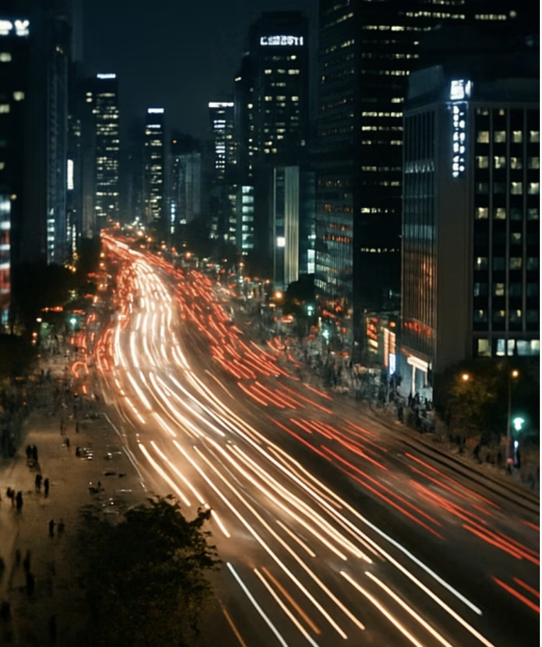 자동차 불빛이 그리는 빛의 강