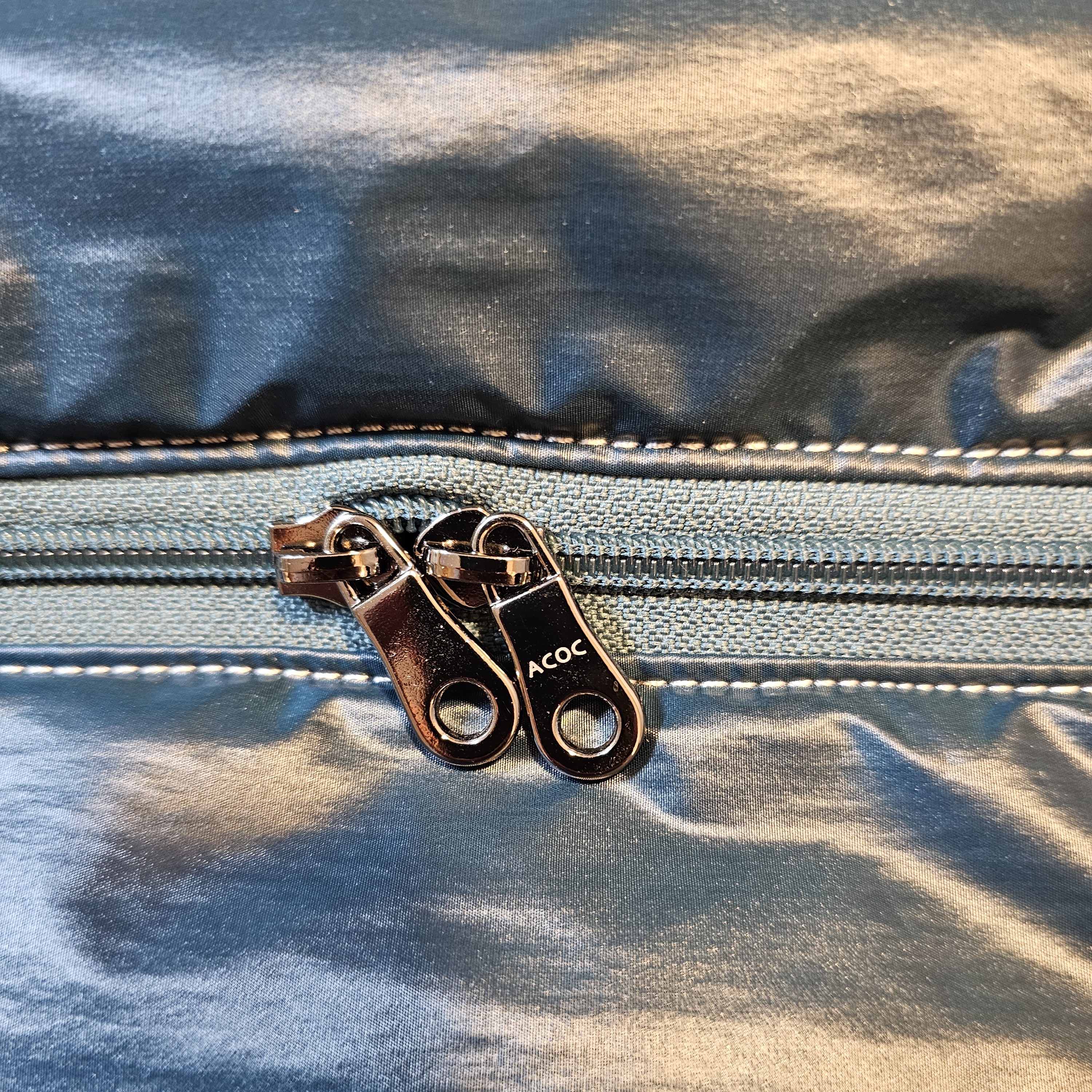 아코크 보스턴백, 아코크 스티치 더플백