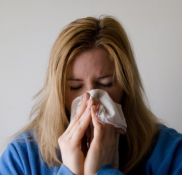 갈비뼈 금간 증상 8