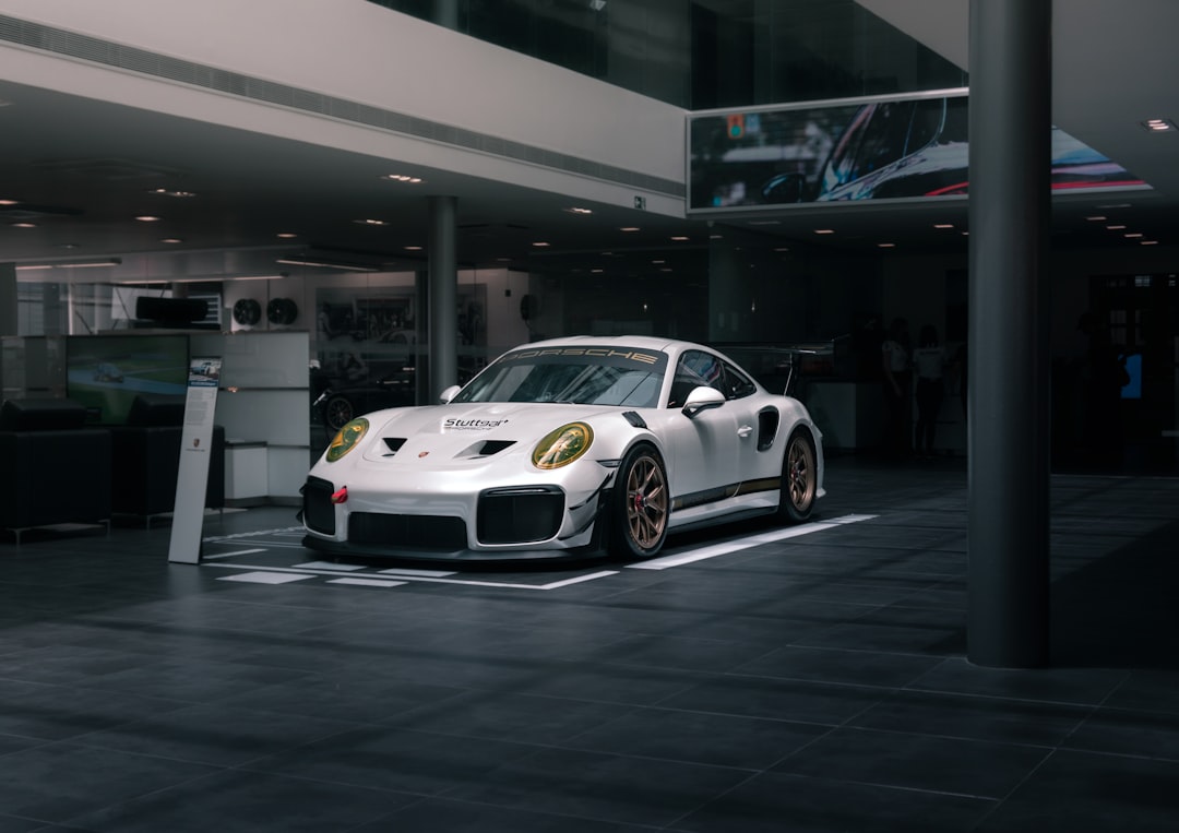 Porsche