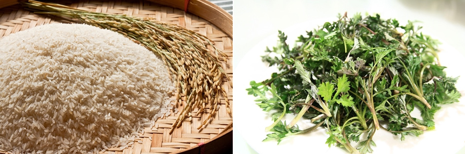 왼쪽 사진은 야생에서 채취를 한 벼와 쌀을 동그란 대나무 소쿠리에 수북하게 쌓아두고 찍은 사진이고, 오른쪽 사진은 야생에서 채취를 한 쑥의 잎을 깨끗이 씻어서 하얀 바닥 위에 수북하게 쌓아두고 찍은 사진