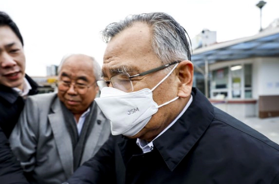 박영수 특검 석방 위치추적기 부착 근황