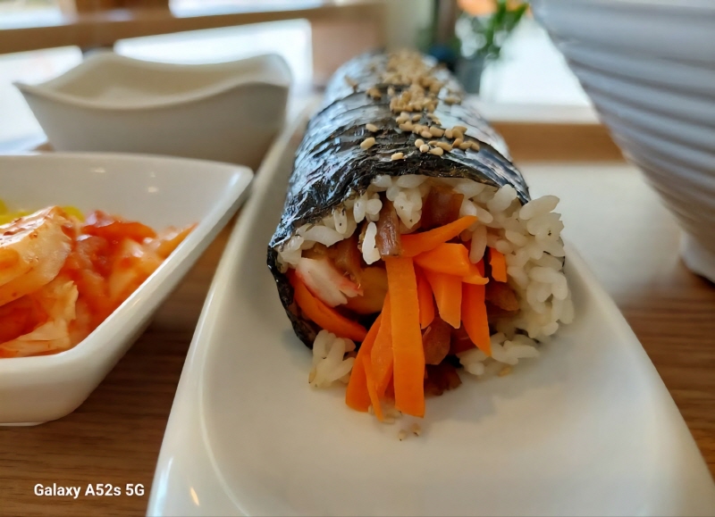 속이 꽉찬 김밥