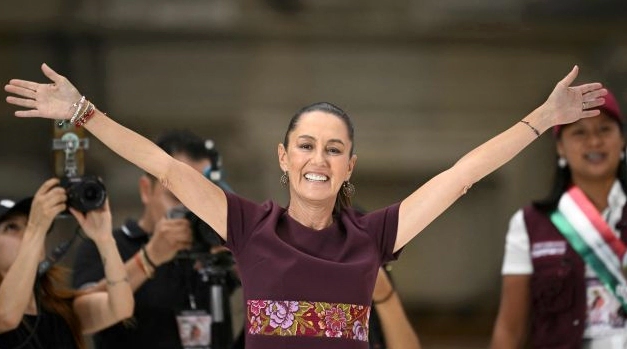 멕시코 대통령 셰인바움 프로필 나이 학력 정치 경력 | 멕시코 최초 여성 대통령 탄생 배경