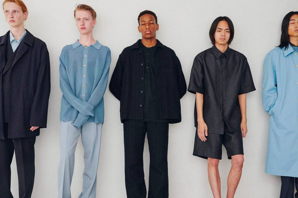 이와이 료타의 AURALEE LOOKBOOK