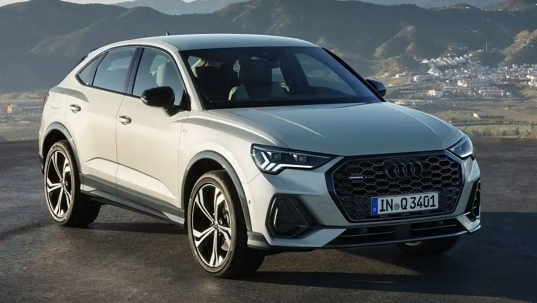 아우디 Q3 스포트백 35 TDI 콰트로 프리미엄 가격 실구매가 모의견적 제원 옵션 카탈로그 가격표 디자인 실내 트렁크 색상 총정리