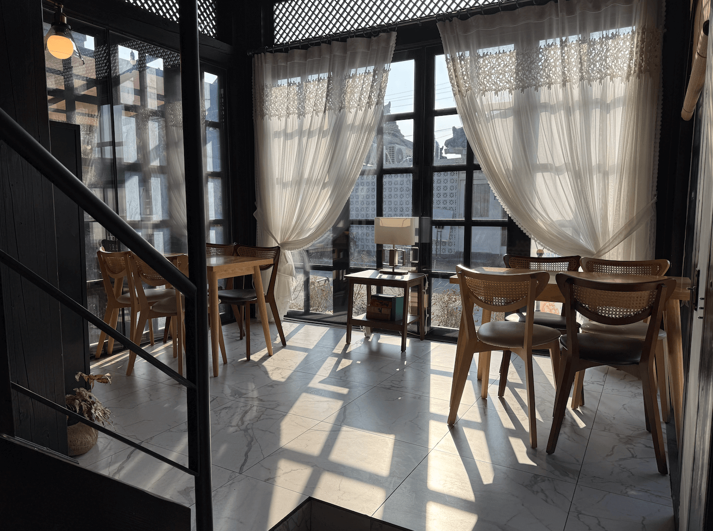 굿즈 브런치 카페