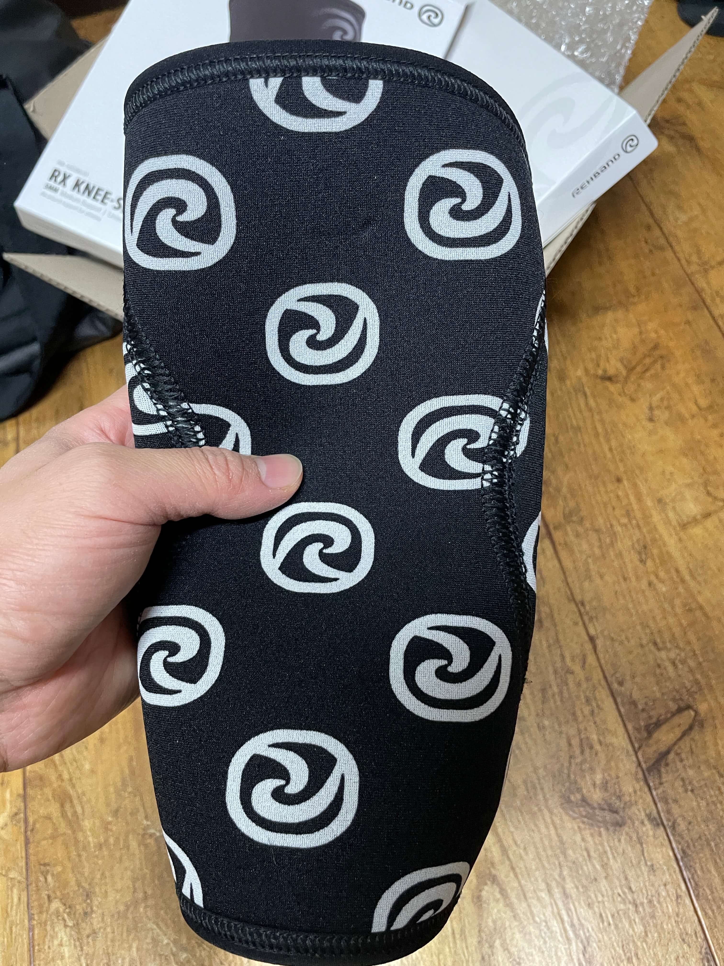 리밴드 무릎보호대