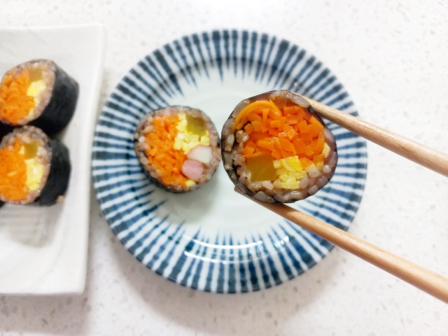 당근김밥 vs 일반김밥 , 당신의 선택은?