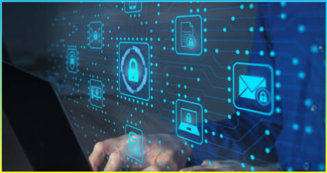 사이버 보안 IT 엔지니어는 인터넷에서 해커로부터 사이버 공격으로부터 네트워크를 보호하기 위해 노력