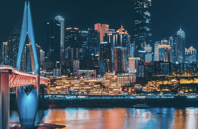 심야 여행의 매력: 밤에 더 아름다운 여행지 추천