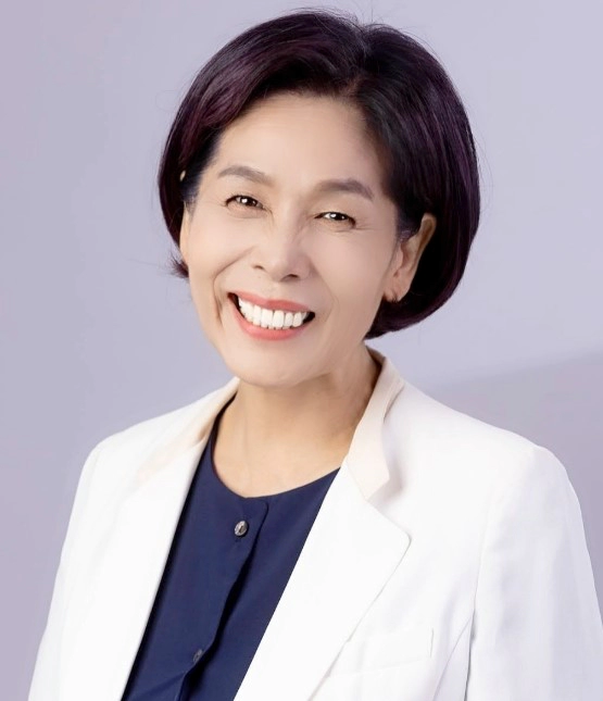 최민희 의원 프로필 나이 고향 학력 재산 여론조사