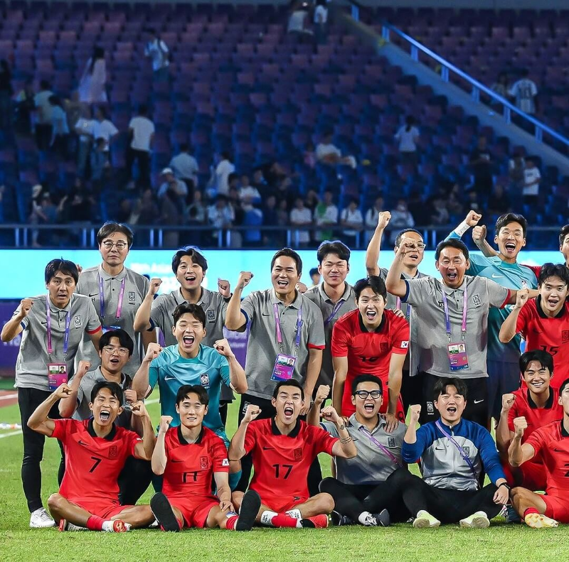 축구-국가-대표팀과-코치진