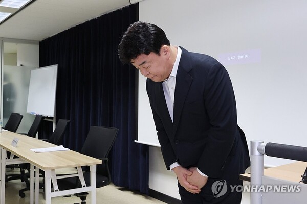 백종원 더본코리아 대표, 주주총회에서 공식 사과