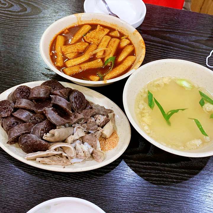 행복을 더하는 달콤한 한 그릇 국물 떡볶이 명지대 맛집 추천 생방송투데이 인생분식