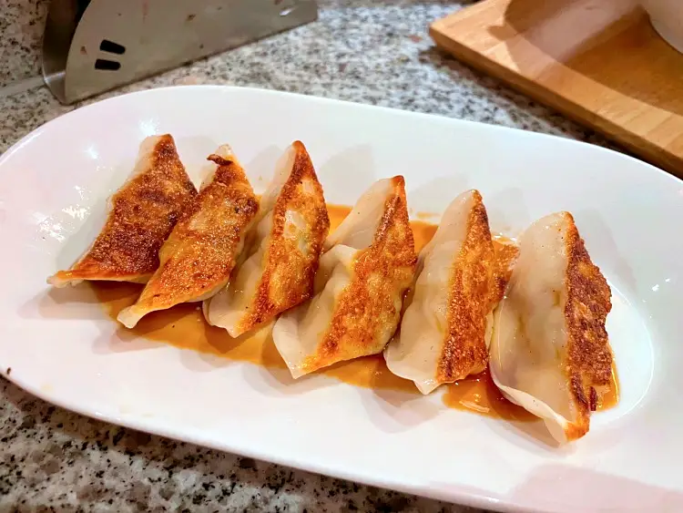 투데이 맛있는 메뉴 뼛속까지 시원한 일본식 냉라멘, 가지 만두 맛있는 식당 추천 부산 서면 맛집