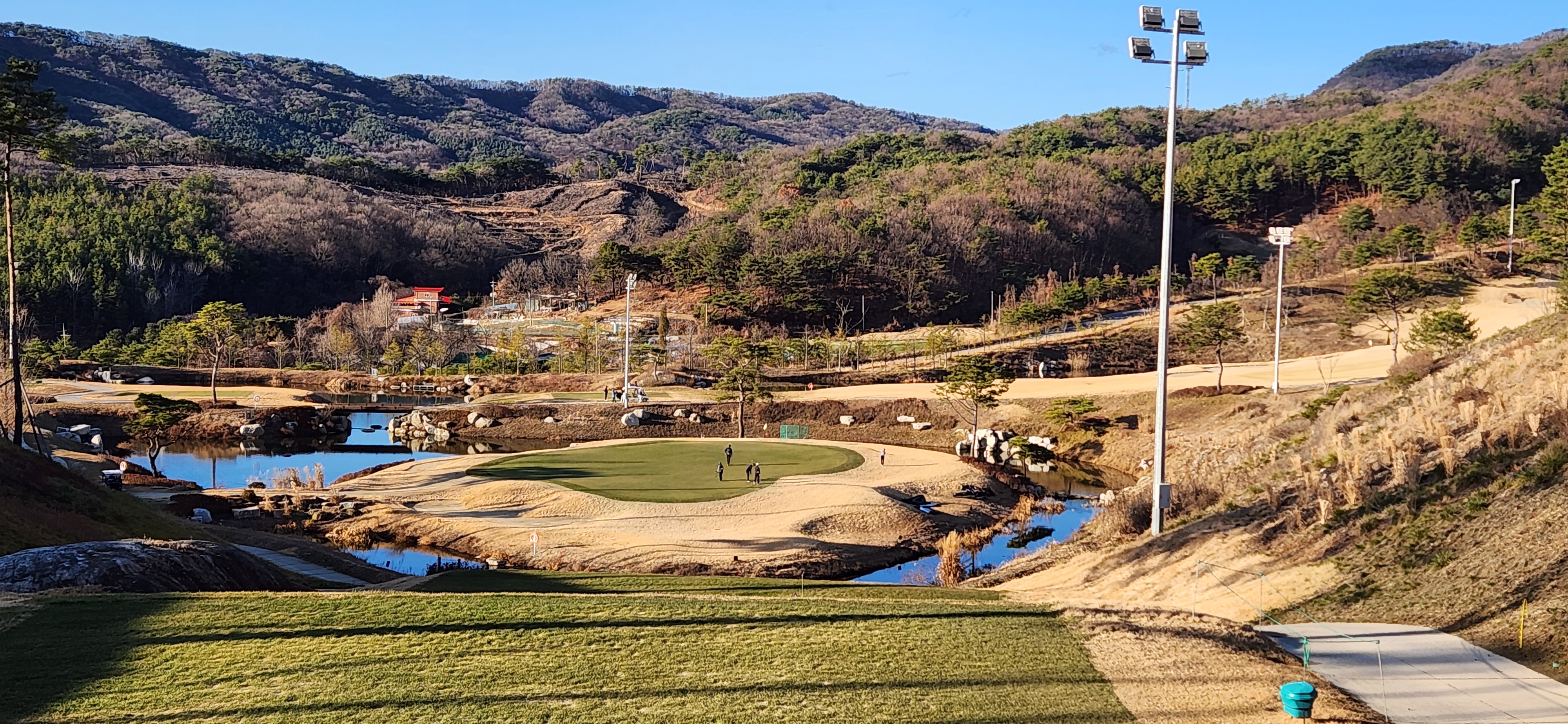 루트52