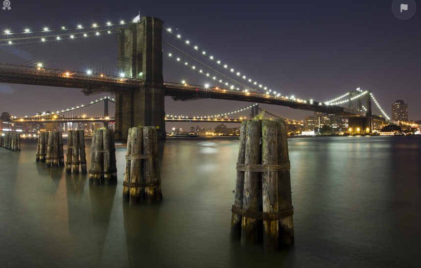미국 뉴욕의 다리 야경 사진
