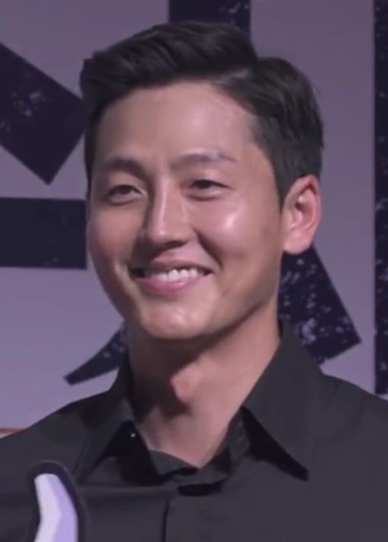 배우-이정진
