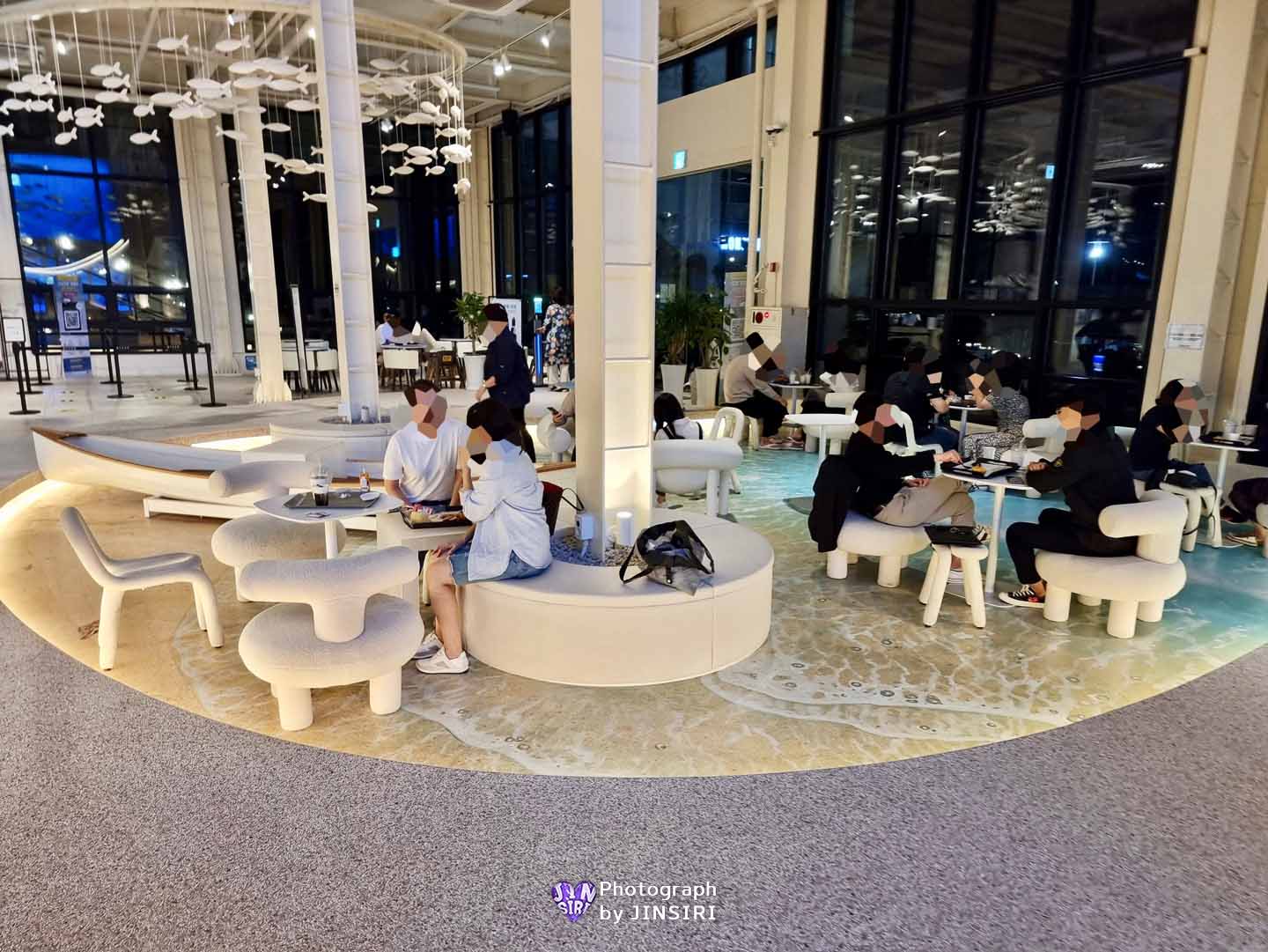 ๊นํฌ ๋๋ช
ํญ ์์ธ๊ทผ๊ต๋๋ผ์ด๋ธ ์์ด์๊ฐ๋งํ๊ณณ ๋ํ ๋ฒ ์ด์ปค๋ฆฌ์นดํ ์์ฐ๊ณต์