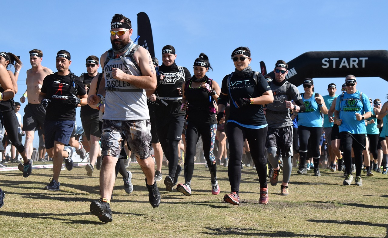 마라톤 뛰는 사람들 사진
