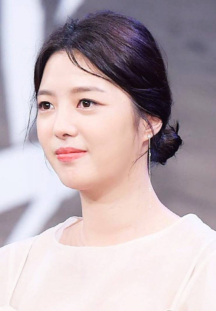 배우-엄현경