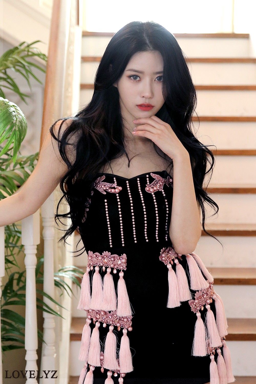 이미주 전남친 외도 결별 송범근 이근진 나이 학력 키 mbti 프로필