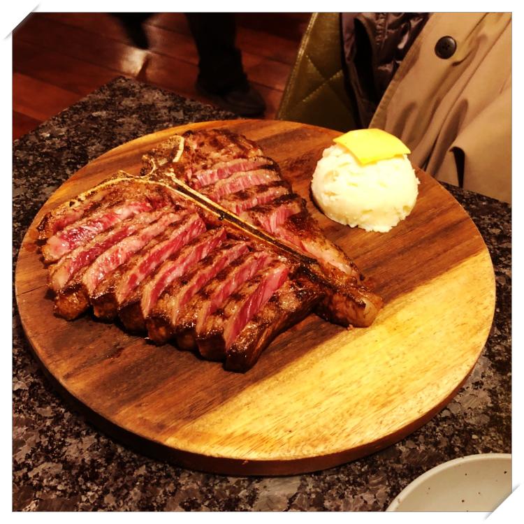 한우-티본-스테이크-투뿔티본-한우-된장찌개