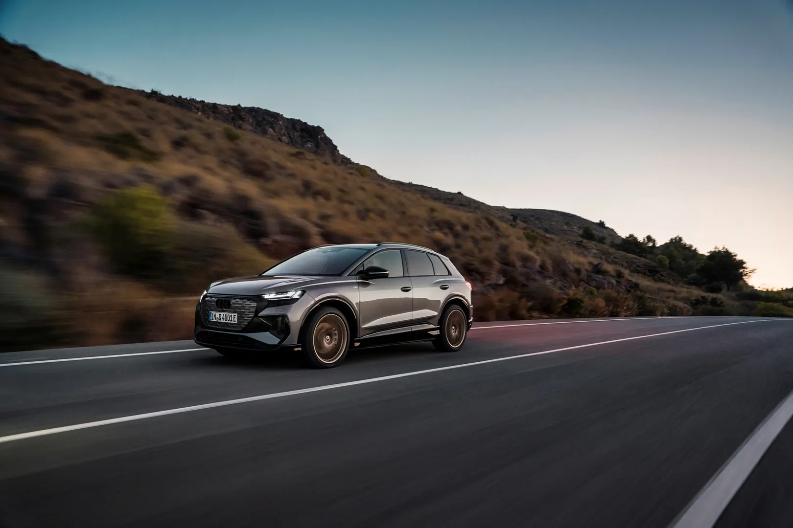 아우디 Q4 e-트론 이미지