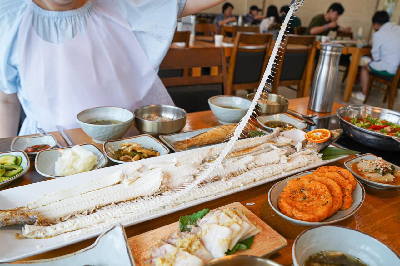 토밥 토요일은 밥이 좋아 제주 통갈치구이 갈치조림 맛집