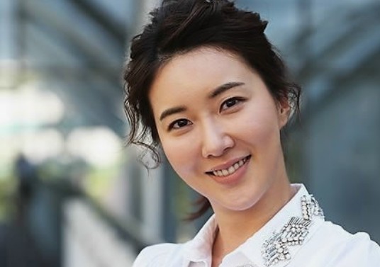 유흥업소출신 의혹받는 여자연예인 TOP 4