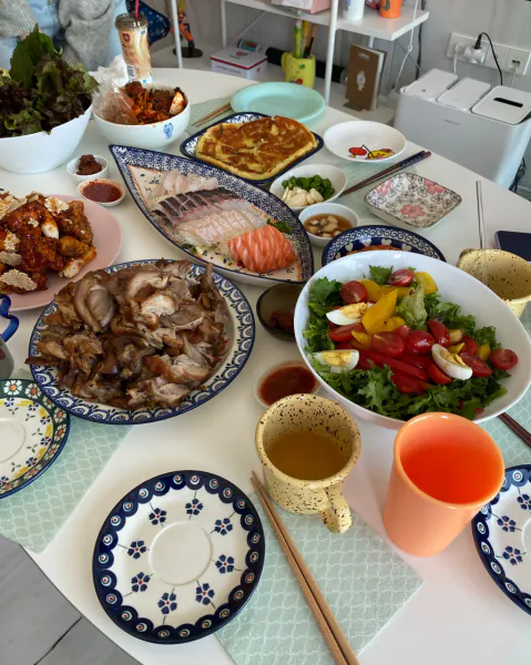 생생정보 대결 맛 대 맛 시장 육회 한 상 VS 누룽지마늘닭강정