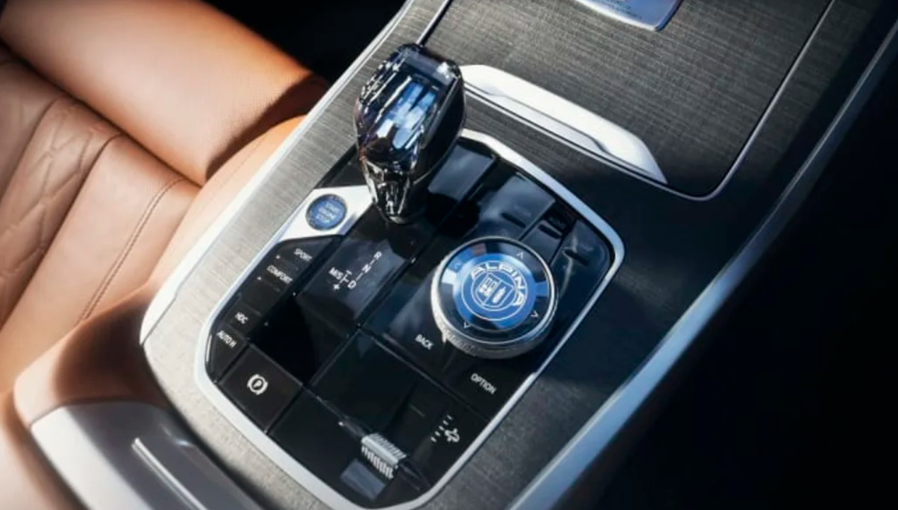 BMW-X7