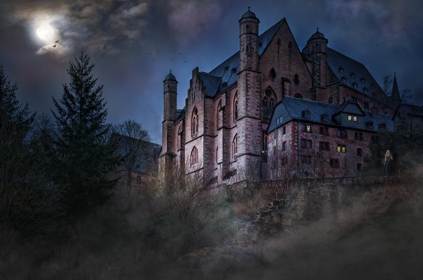 유럽의 귀신 들린 성과 초자연적 전설