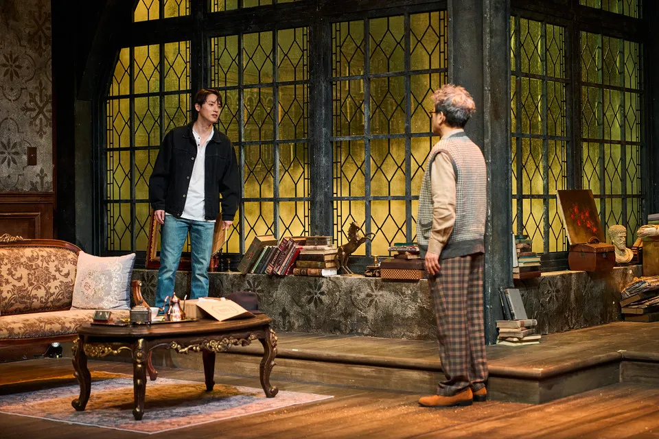 올드 위키드 송 존 매런스 연극의 감정과 주제 해설_5