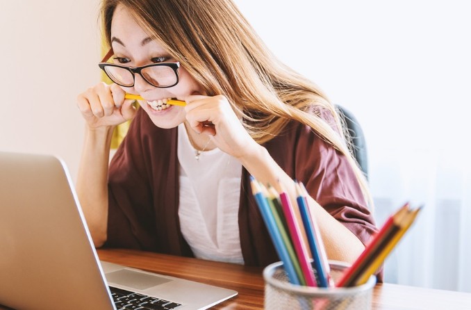 취업 후 학자금 상환 / 상환유예