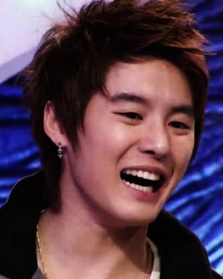 가수-겸-뮤지컬-배우-김준수