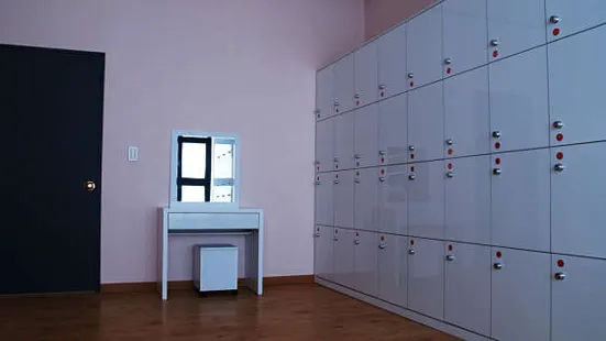 지댄스시어터