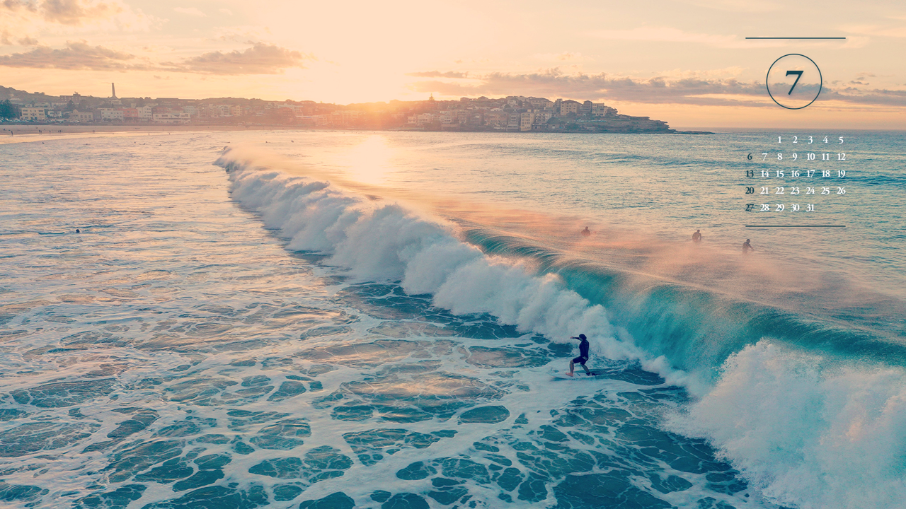 10 서핑 A - 2025년7월 노트북배경화면