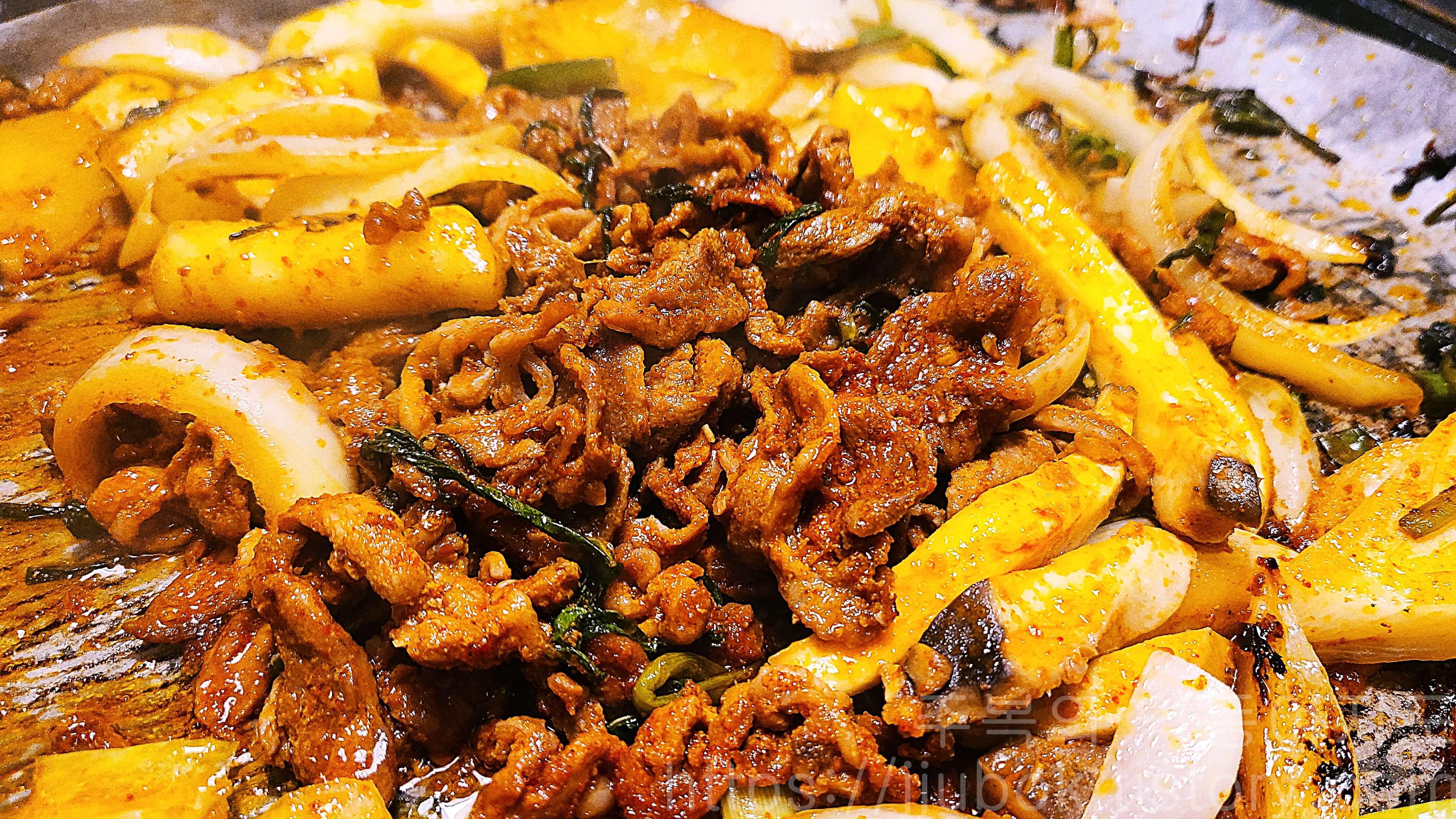 물꽁오리-고추장-오리주물럭-맛