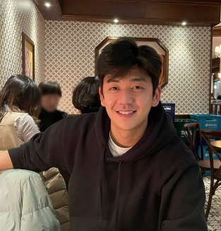 이용대 프로필
